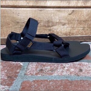 Teva Sandals. Mens 12.
